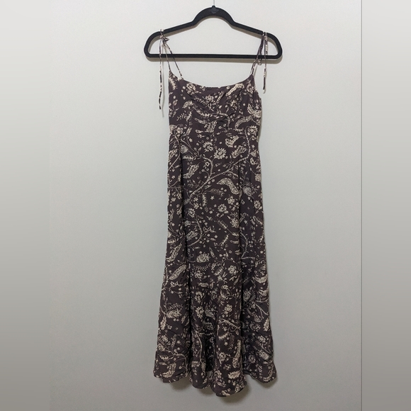 Black and White Floral Dress - Picture 2 of 4